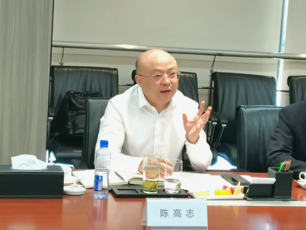 隆基绿能总裁李振国会见陈高志 黄翱清一行