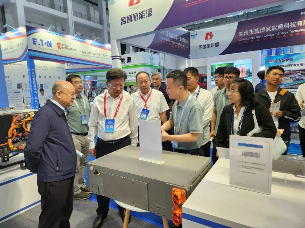 亿杰锋源氢能在中国(西部)氢能大会受到高度关注