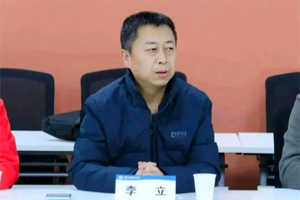 “亿杰”奖学金助学金发放仪式在西北政法大学举行