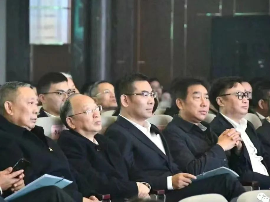 亿杰控股在四川铜山三苏文化研究院成立仪式上荣获爱心企业