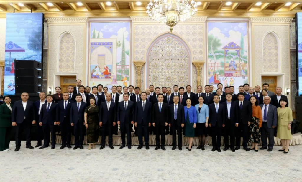 回望·启航 || 亿杰控股集团2023年度十大新闻