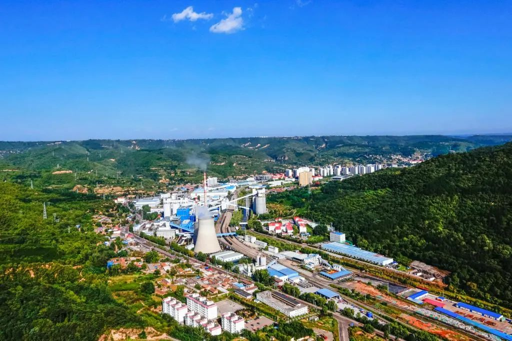 陕煤黄陵矿业与亿杰控股集团 正泰集团举行座谈