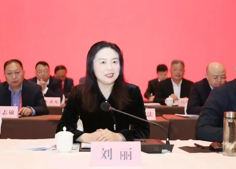 省工商联召开主席会和执常委会 陈高志作述职发言